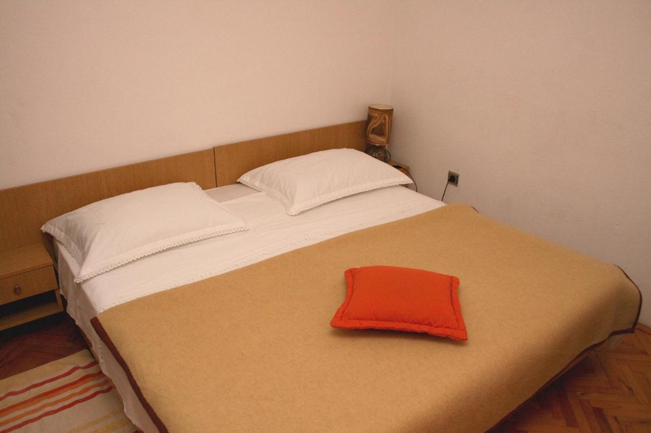 Apartments With A Parking Space Bilo, Primosten - 12868 Bagian luar foto